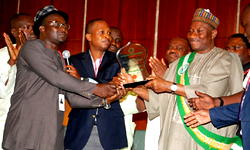 Nigerian students back Jonathan’s re-election bid