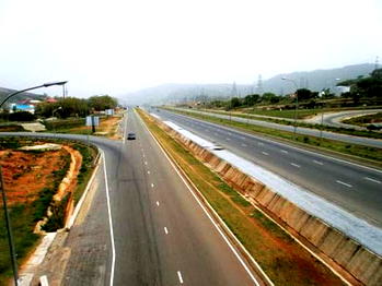 114 LG roads: Lagos assures of June completion date