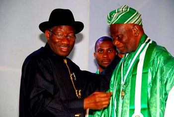 Jonathan places Nigerian flag designer, Pa. Akinkunmi on a ‘life salary’