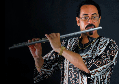 The fame and glory of a Flutist!