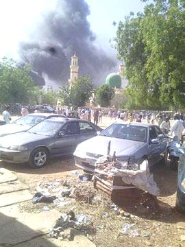Suicide bombers disguised as worshippers kill many in mosque