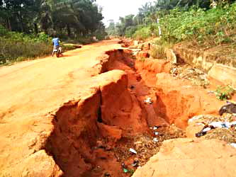 Abandoned Road Project: Fears as erosion threatens Anambra community