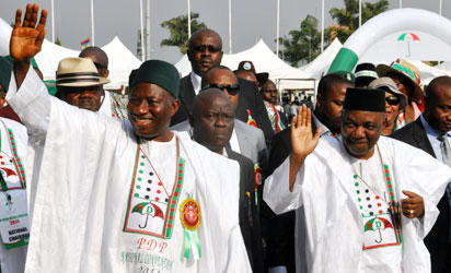 Buhari, Atiku, Kwankwaso gun for APC ticket as PDP crowns Jonathan ...