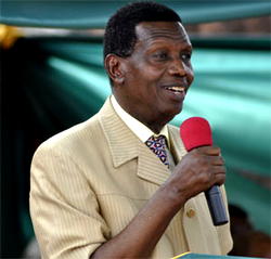 Adeboye, Oritsejafor, others  gather to pray for peaceful polls