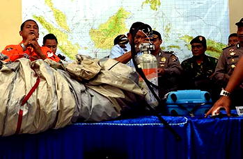 30 bodies of AirAsia crash victims recovered