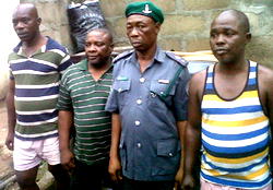 ‘Customs officer’, four others arrested  in Lagos