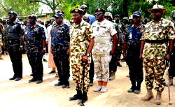 Political cries about changing wartime president