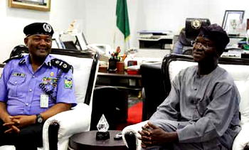 Public warning: AIG Mbu is armed  and dangerous!