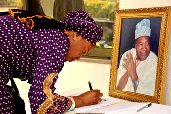Lagos socialite, Molade Okoya-Thomas dies at 79