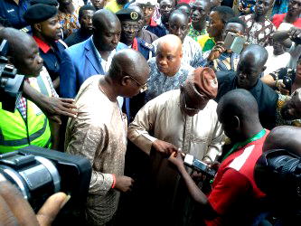 INEC releases Presidential results from 10  LGs in Ogun