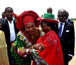 Dame Jonathan in Onitsha, say  APC do not build, but destroy