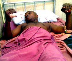 Robbers attack Vanguard staff, 13 pellets extracted
