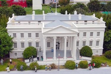 image e1428451606561 White House on lockdown due to “suspicious activity”, suspect held