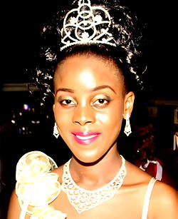 Nigerians should embrace peace, says Miss Green & White