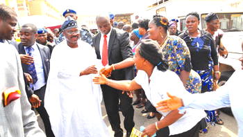 Oyo civil servants groan,  decry unpaid salaries