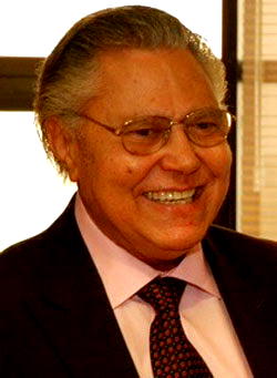 Capt Bob Hayes, Nigeria’s first pilot, turns 80 today