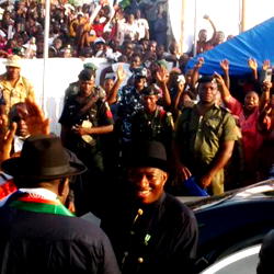 Heroic welcome for Jonathan @ Otuoke