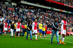 German league pays tribute to Berlin victims
