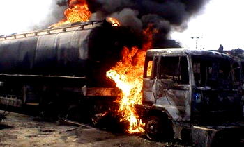 8 burnt beyond recognition in  Lagos-Ibadan Expressway fuel tanker fire
