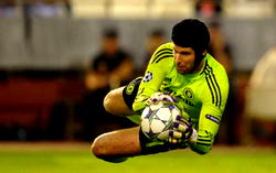Arsenal’s Cech in social media war with Bayer Leverkusen