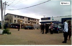 Video: Cars on fire after Ikorodu robbery