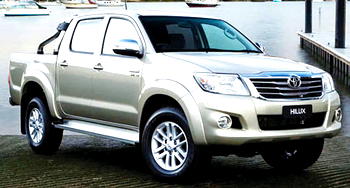 Security: Ogeh Foundation donates Toyota Hilux to Iyede Vigilantes