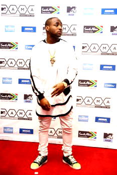 Don Jazzy, Davido banter over FIFA 15, N5m at stake