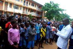 Unilever oral health programme targets 10m school children