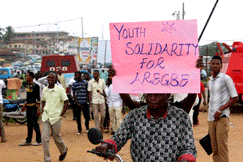 Pro-Aregbesola rallies in Osogbo, as groups decry stigmatization of gov over salaries  