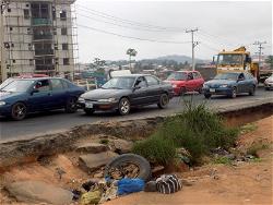 FERMA begins repairs, de-silting of federal roads in Edo
