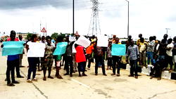 Residents protest shooting by Naval rating in Lagos
