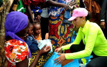 Iara Oshiomhole donates N2m, clothes, books to IDPs