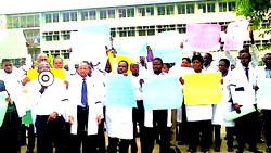 Over 300 staff shut down IMUTH over half salaries