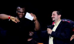 LoverBoy Wins 200k iPhone 6 For Stunned Girlfriend