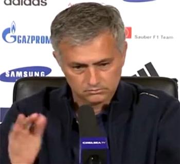 Mourinho watches Chelsea’s defeat on TV