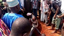 Former Kogi Gov, Abubakar Audu laid to rest at Ogbonicha