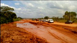 Rights Group gives Fashola 7 days to visit all bad Federal roads in S-East