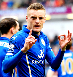 Vardy rejects Arsenal, commits to Leicester