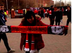 Mourinho’s Man United scarves on sale