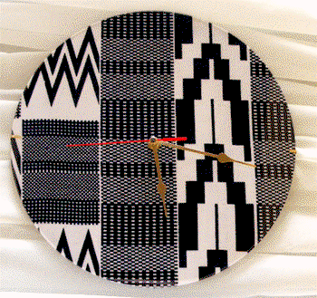 Omenka gallery closes with Status, Time