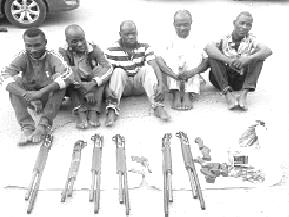 Police arrest soldier for supplying arms to robbers