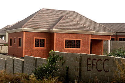 Abuja mass housing subscribers drag developer to EFCC