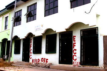 EFCC says freezing of accounts under investigation not vindictive