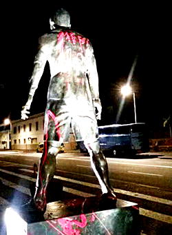 How Ronaldo statue was Messi-ed