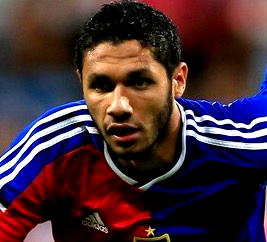 Arsenal sign Egyptian midfielder Elneny