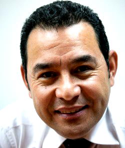 Comedian takes office as Guatemala’s new president