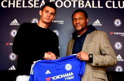 Chelsea sign USA defender Miazga