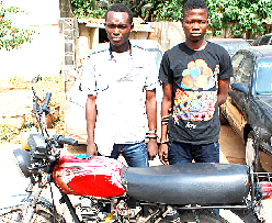 Police nab 2 robbery suspects in Lagos
