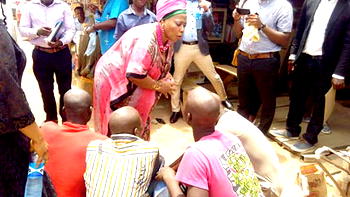 Cleric laments incarceration of 8-month-old-baby in prison, frees inmates