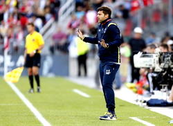 Chelsea have a very big gap now, Pochettino warns Spurs